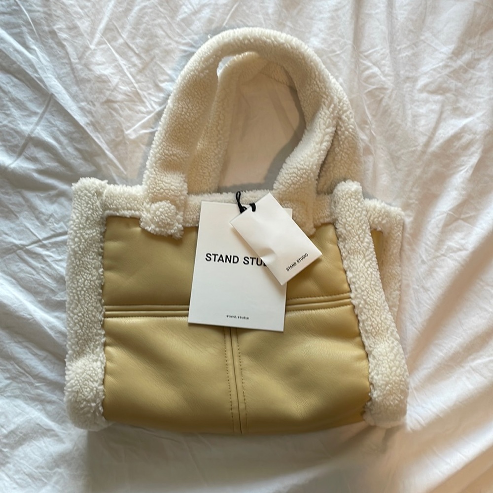 NWT Stand Studio Liz Mini Quilt Bag - Sherpa Purse